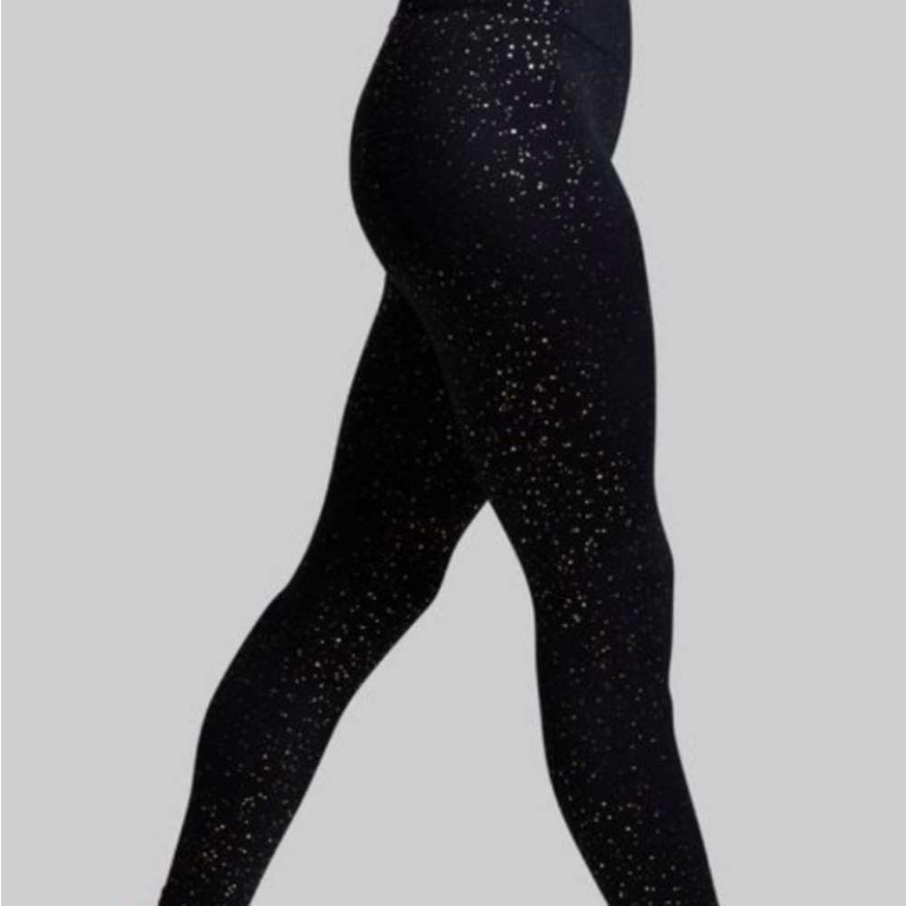 Born Primitive Synergy Leggings - Noir - Size Medium